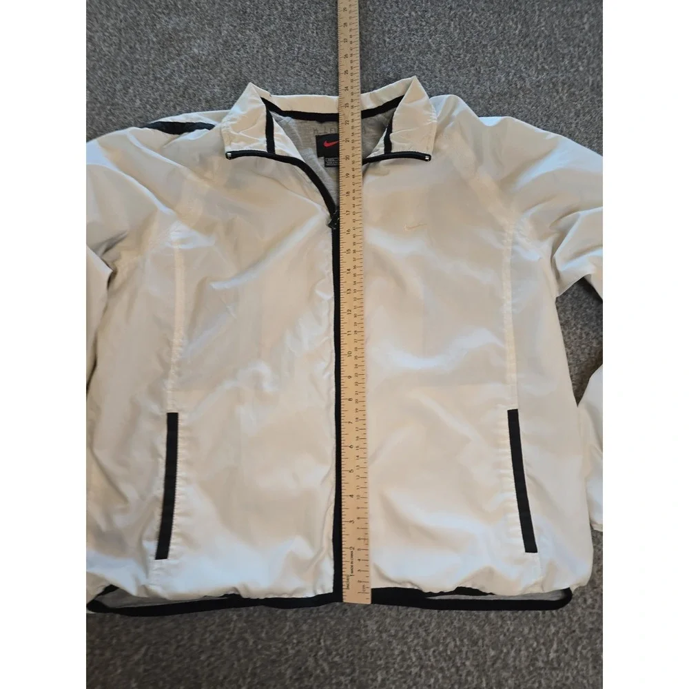 Vintage Y2K Nike White & Black Stripe Windbreaker Jacket Red Tag Size Medium